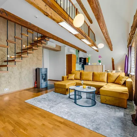 Apartamento Stylish Old Town With Sauna