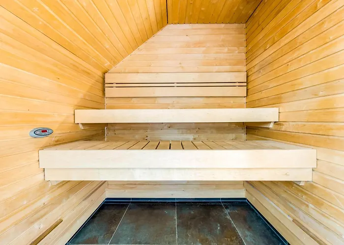 Апартаменти Stylish Old Town With Sauna Таллінн